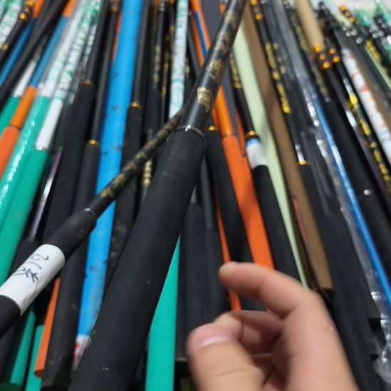 2.1米抄网杆瑕疵13号