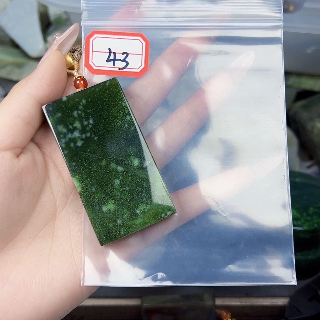 和田玉珠宝半成品未镶嵌