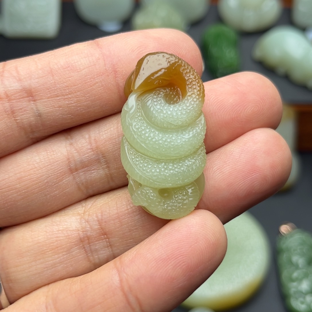 【闪购商品】和田玉颈饰未镶嵌