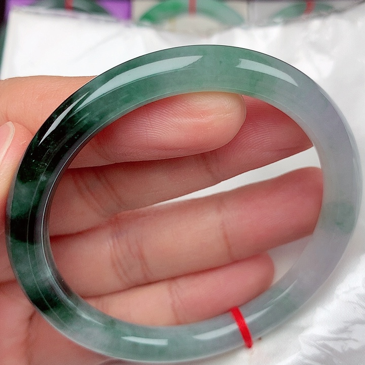 翡翠手镯未镶嵌57圆条