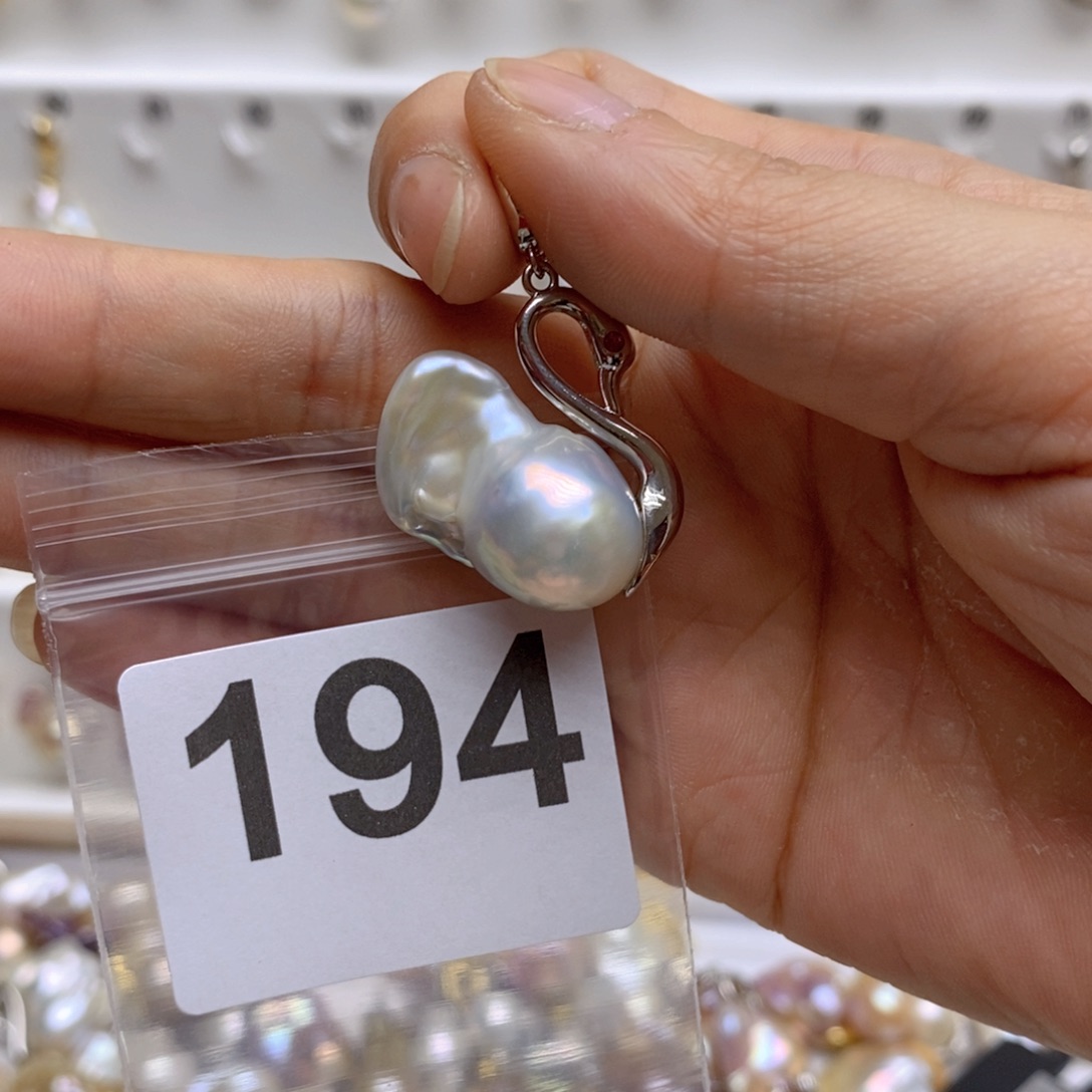 淡水珍珠颈饰银S925镶嵌194