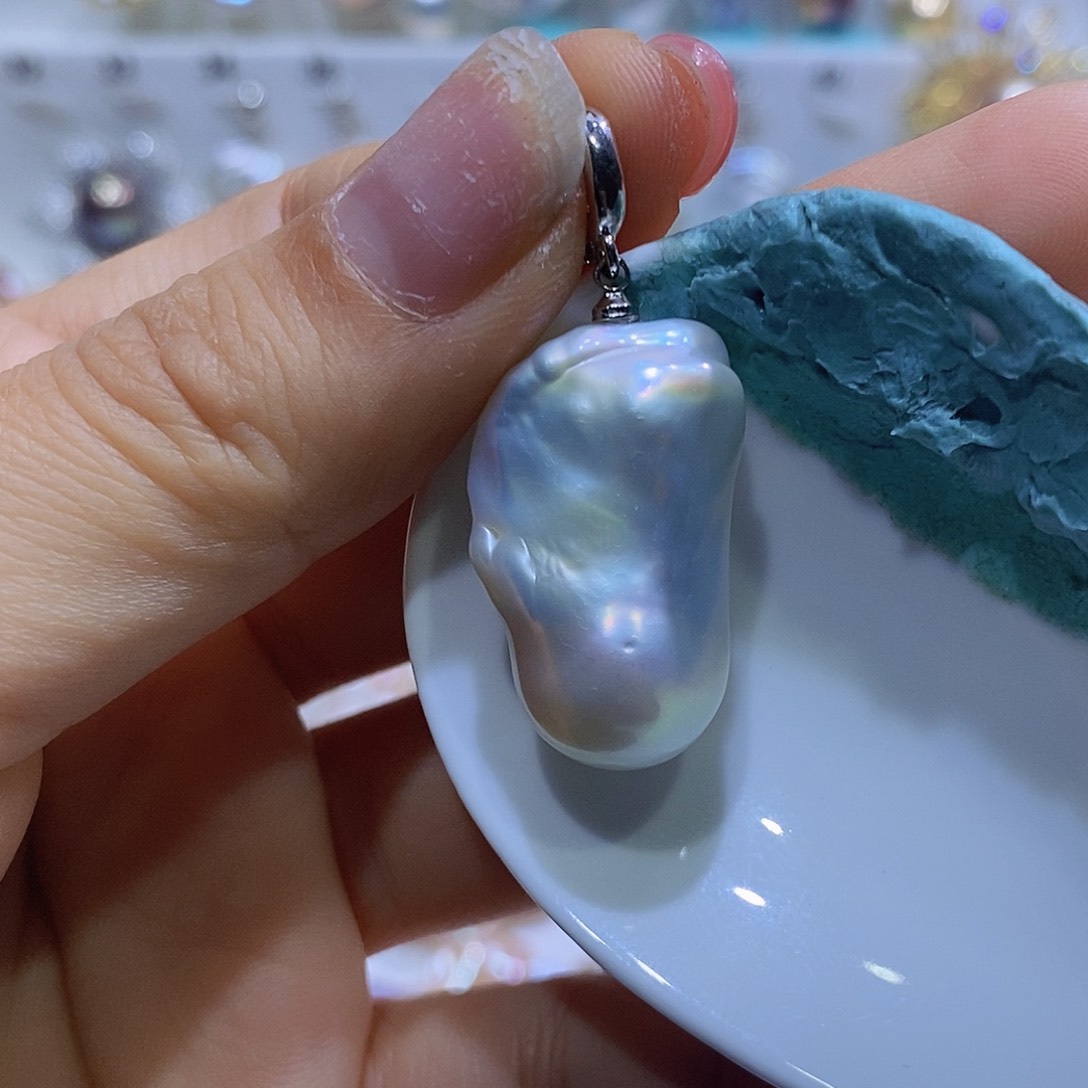 未镶嵌淡水珍珠吊坠
