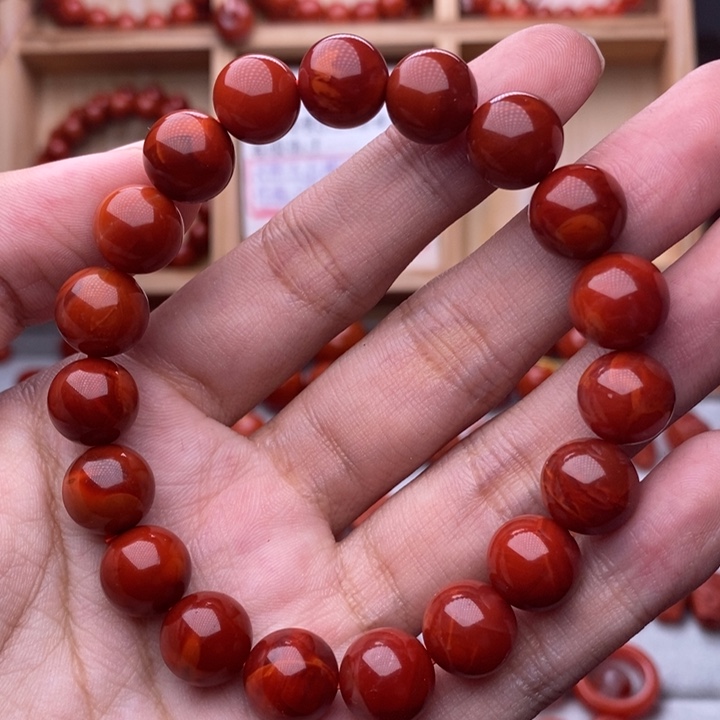 南红玛瑙配饰未镶嵌