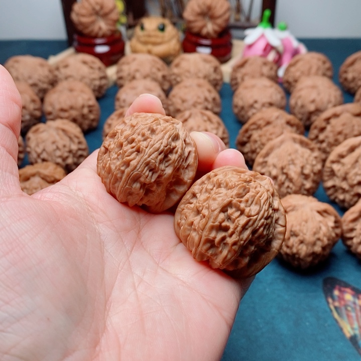 把件文玩核桃白狮子35