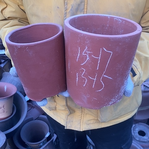 紫砂中国宜兴紫砂花盆，