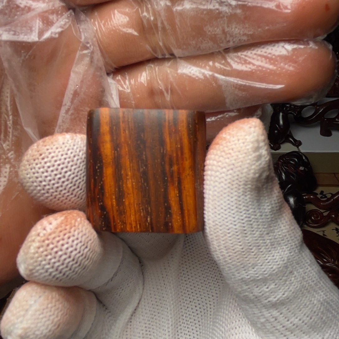 檀香紫檀（小叶紫檀）