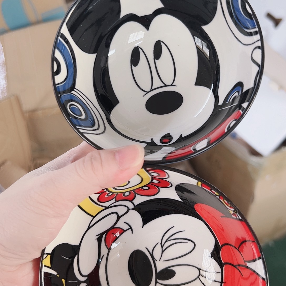 微瑕可爱满20包邮