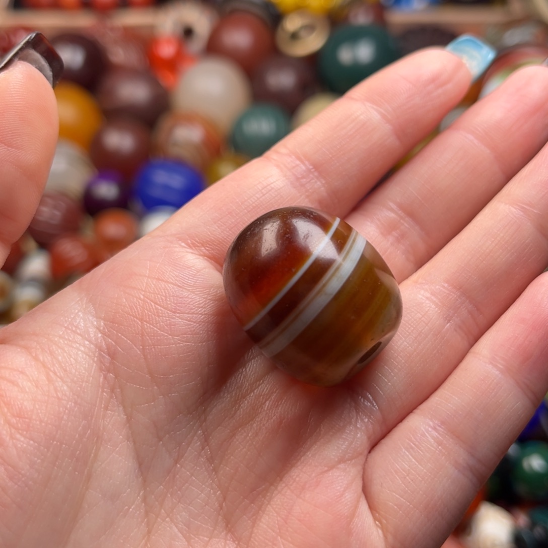 玛瑙/玉髓颈饰未镶嵌