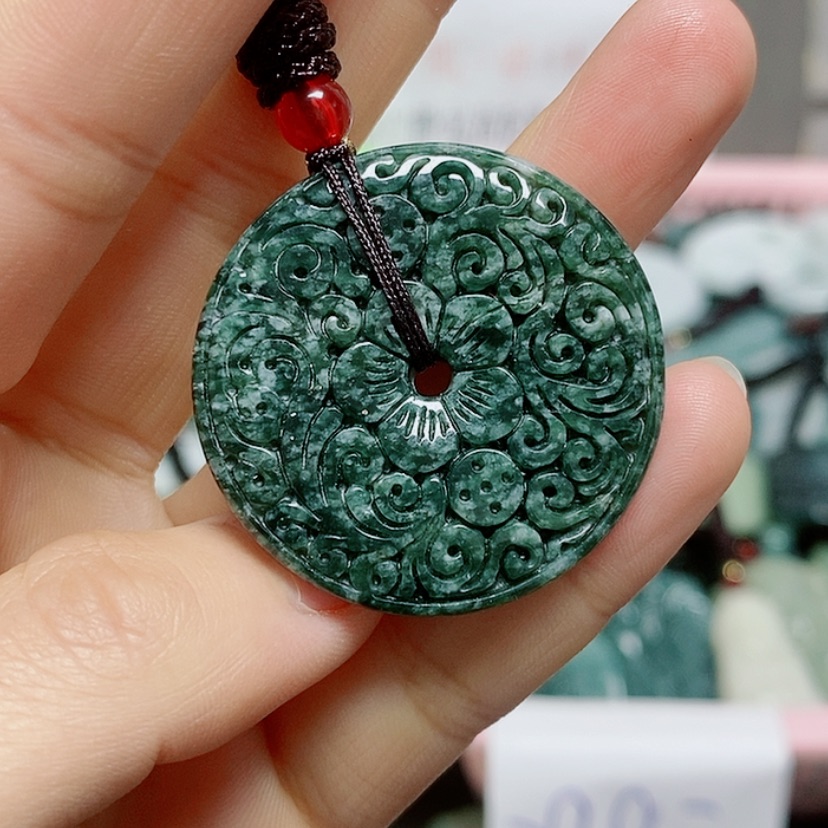 【闪购商品】翡翠颈饰未镶嵌纯天然