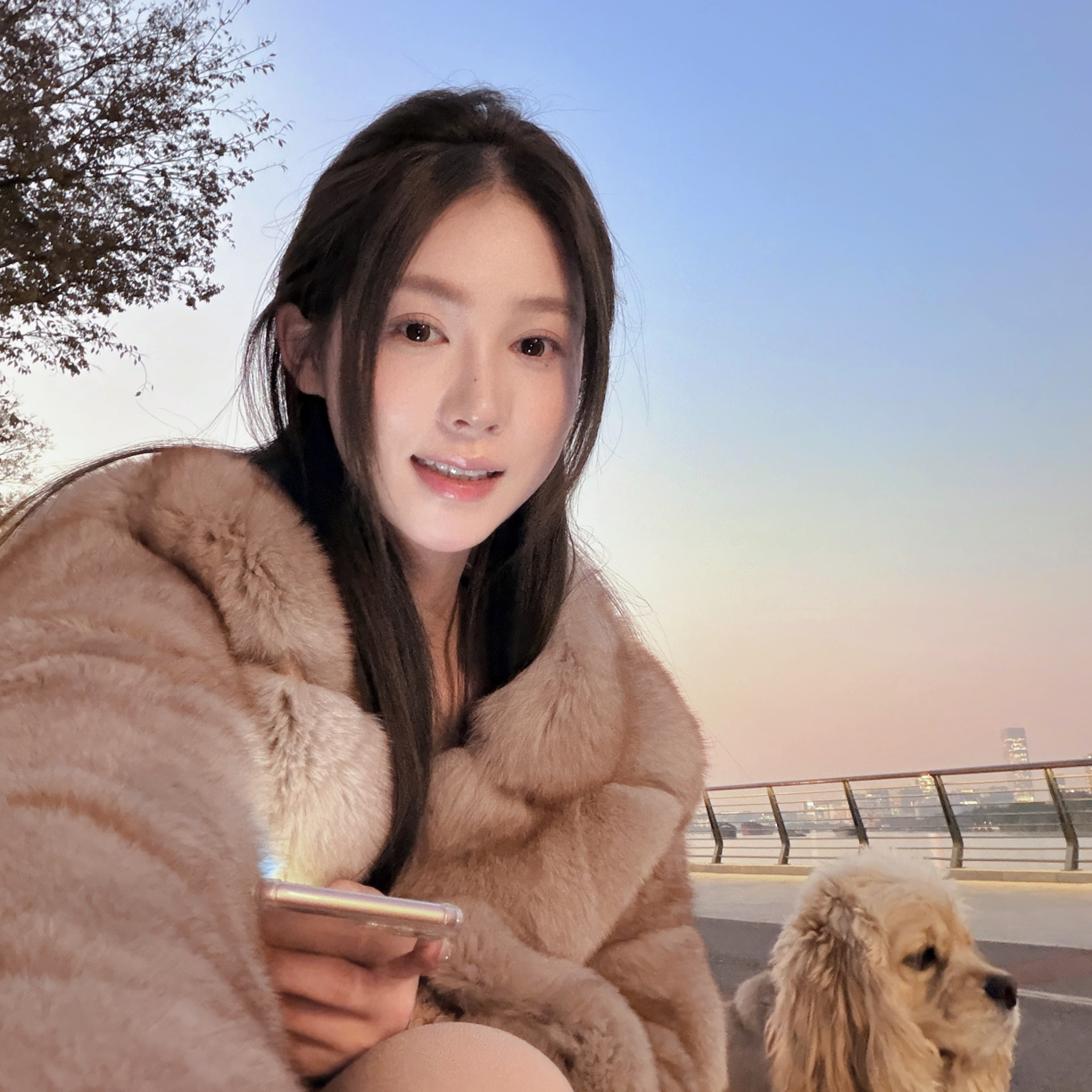 人造皮草 Annnnmu轻奢风气质款V领长袖短款皮草外套