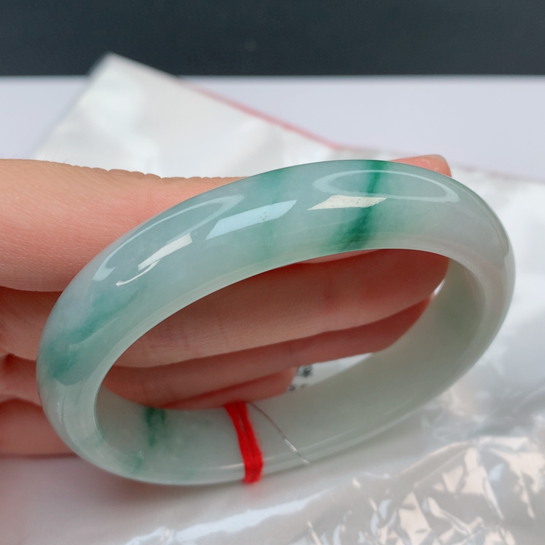 翡翠手镯未镶嵌56.2贵妃