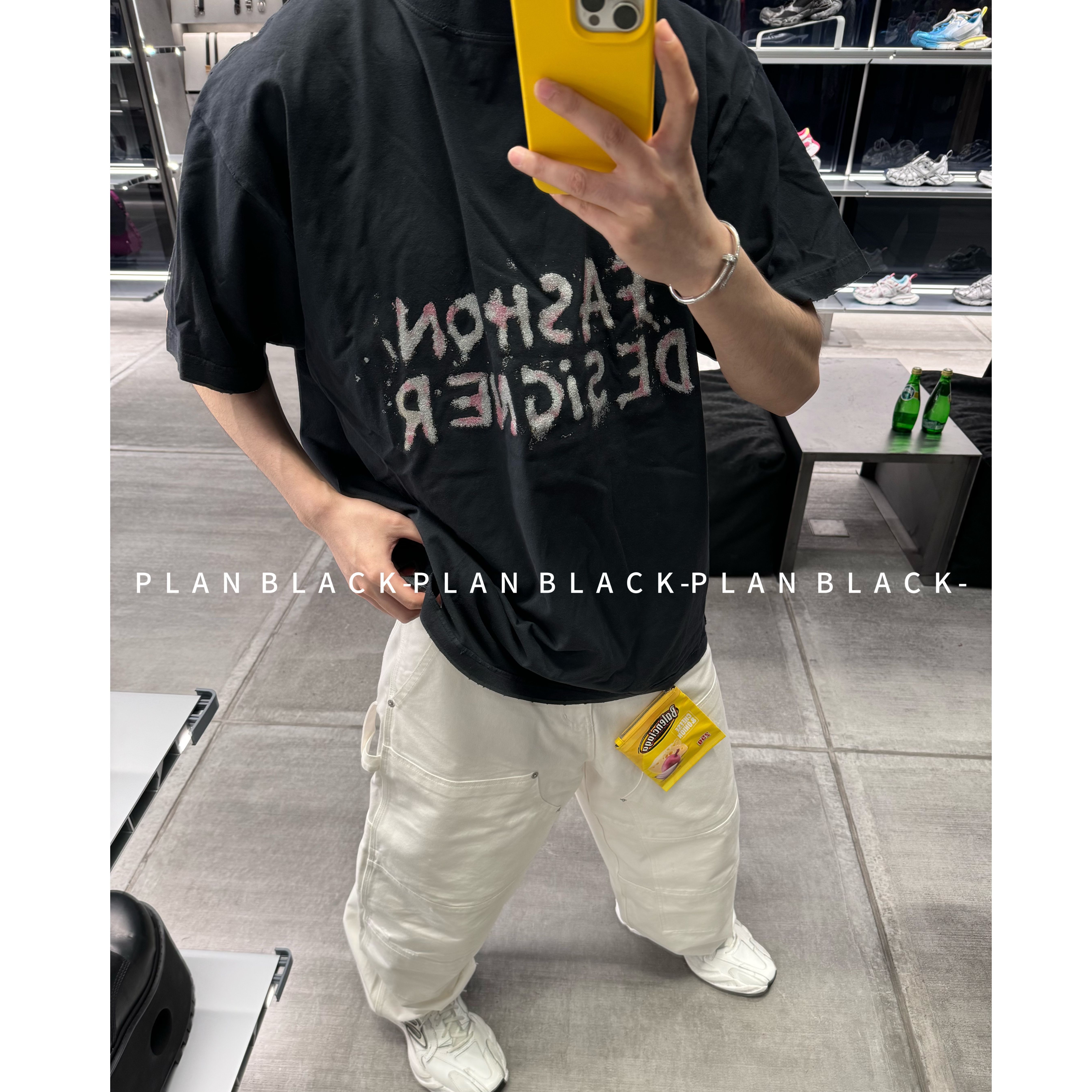 RICH陈发财【闪粉 Tee~】原地帅炸！情侣沙金烫印字母小领口T恤6876