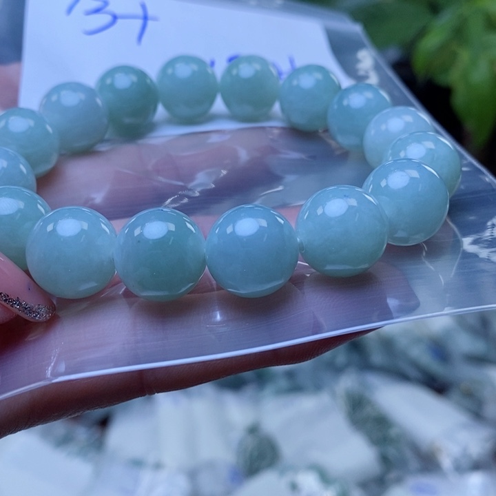 定制翡翠未镶嵌珠串