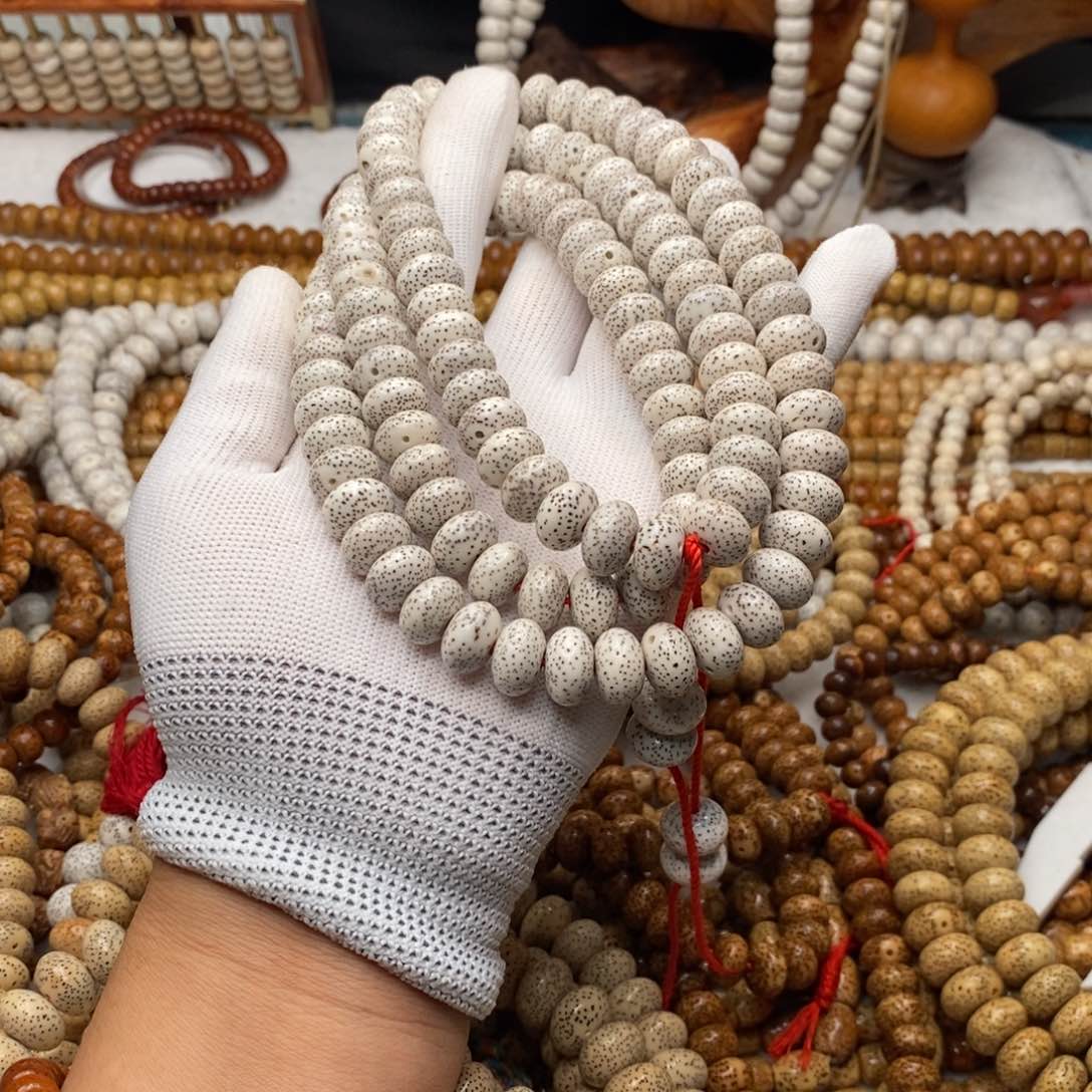 吊坠星月菩提脱脂7/12+