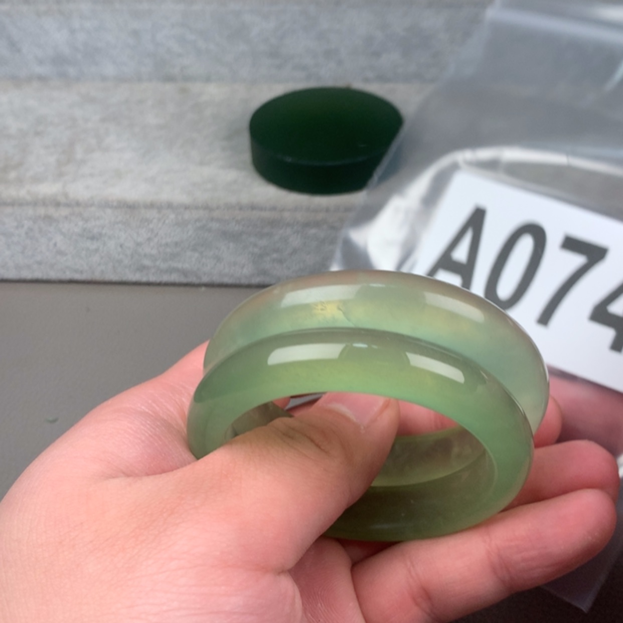 【闪购商品】未镶嵌蛇纹石玉岫玉