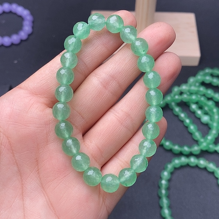 翡翠未镶嵌颈饰134手串