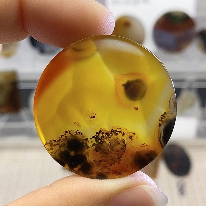 未镶嵌颈饰玛瑙/玉髓