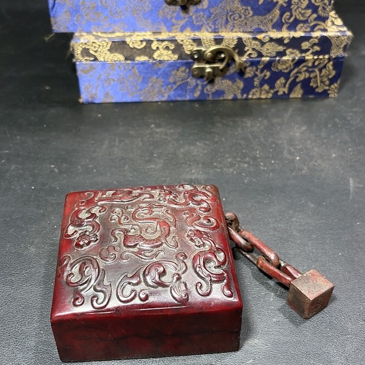 底槽青一物一图发货支持，七天无理由。