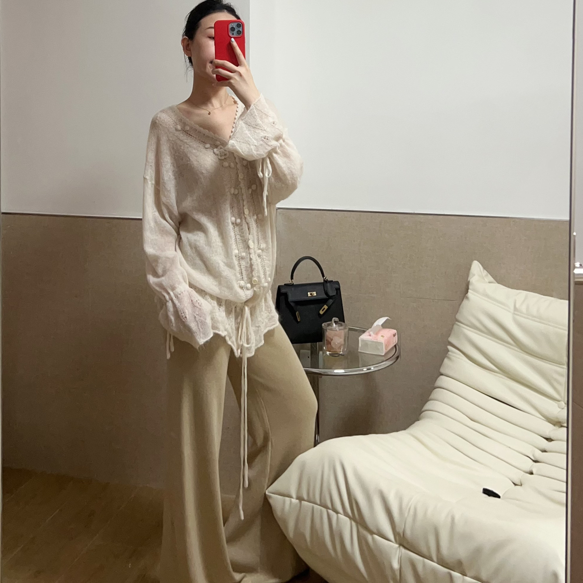 温柔手工钩花羊毛衫