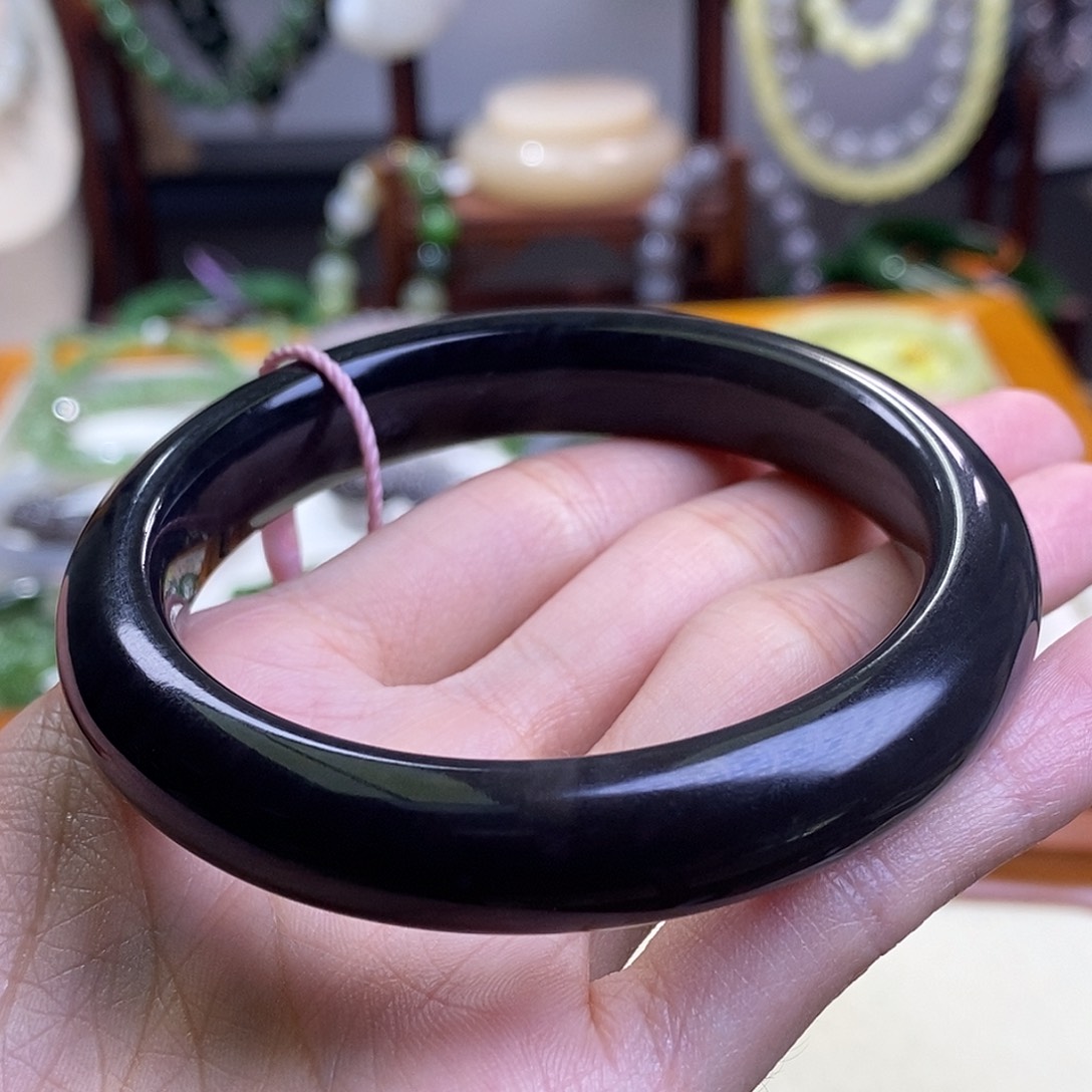 和田玉烟紫帝王紫福利手镯57.5圈口未镶嵌