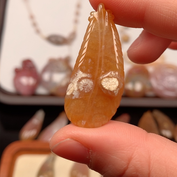 硅化玉手镯合金珊瑚玉