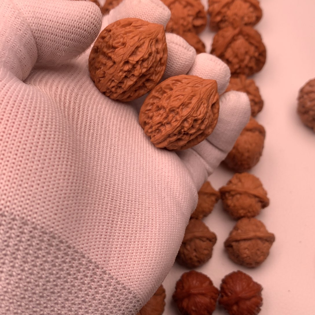 文玩核桃把件2.9鸡心