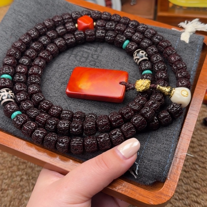 清***万金刚菩提吊坠黑金