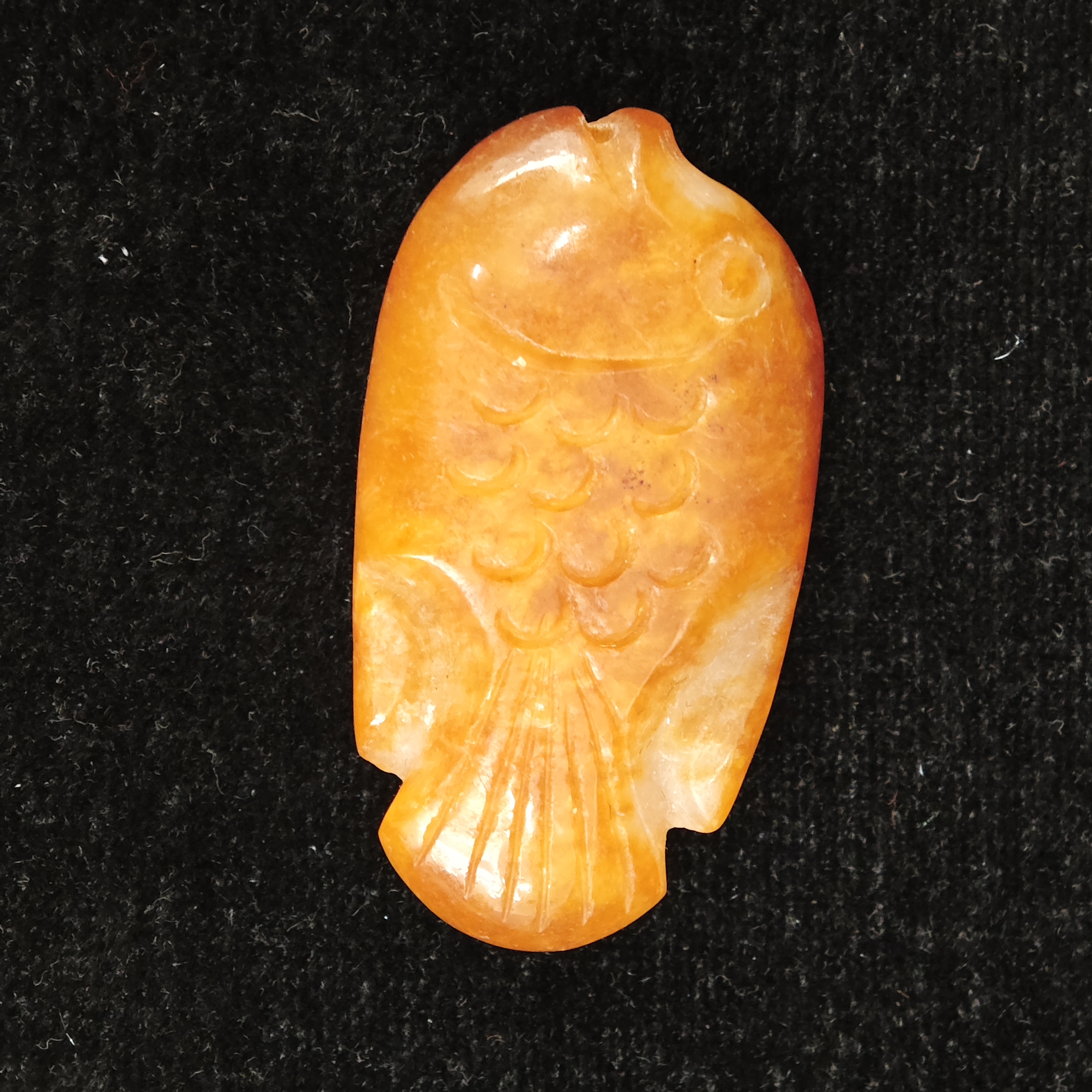 2521904 新疆和田玉吊坠