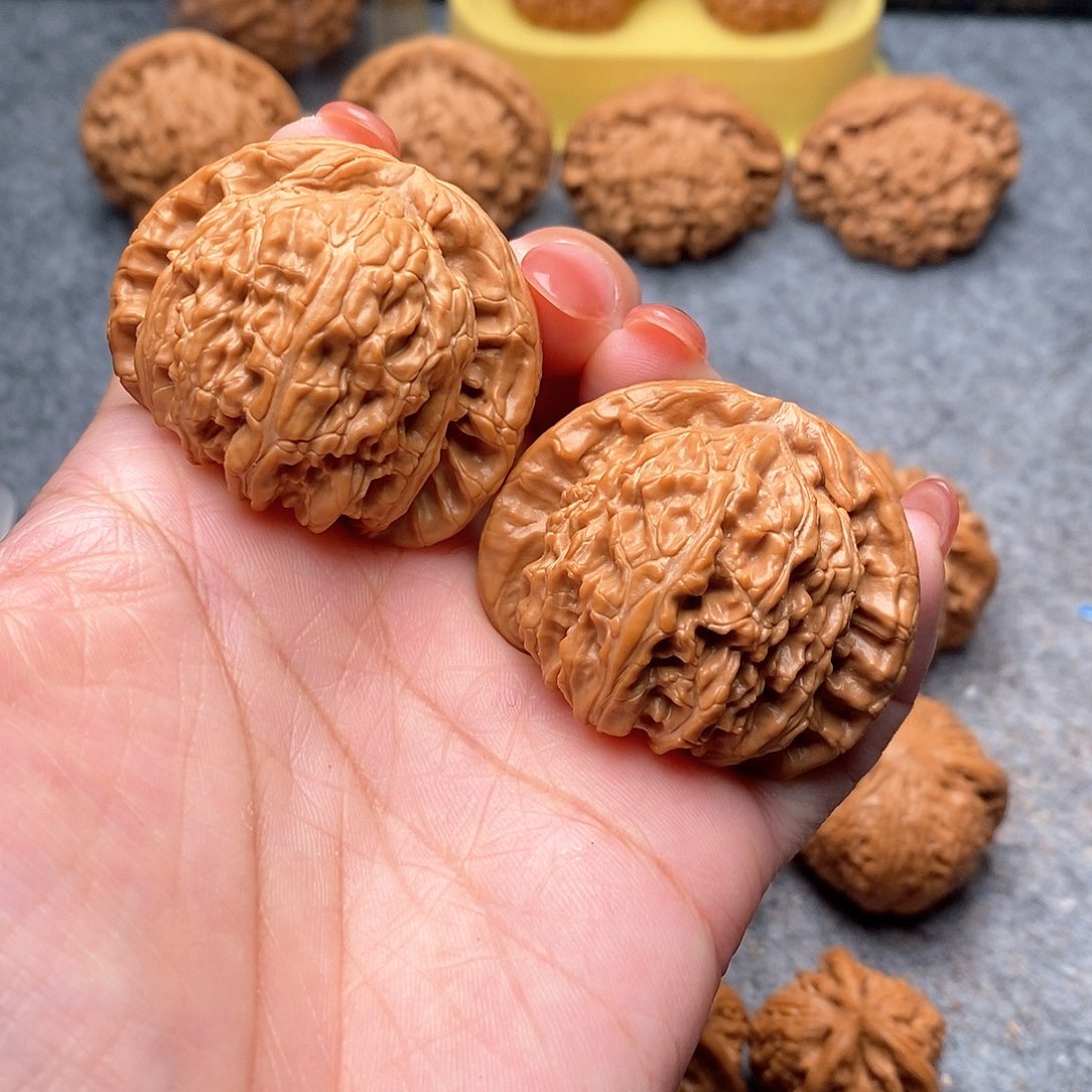 文玩核桃把件精品白狮子44全品