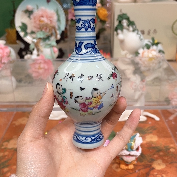 手工陶瓷精致摆件