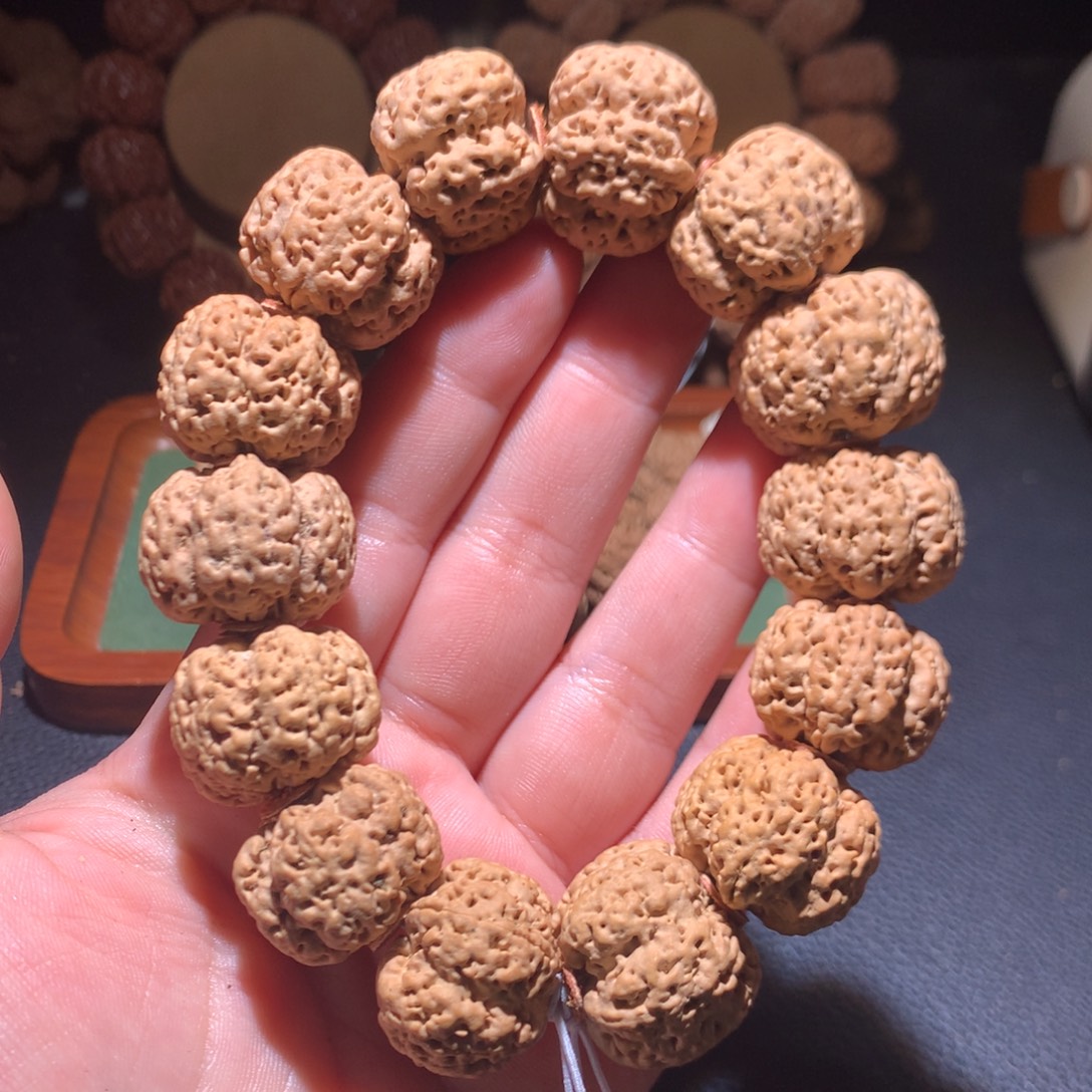 吊坠金刚菩提24+雪花定制