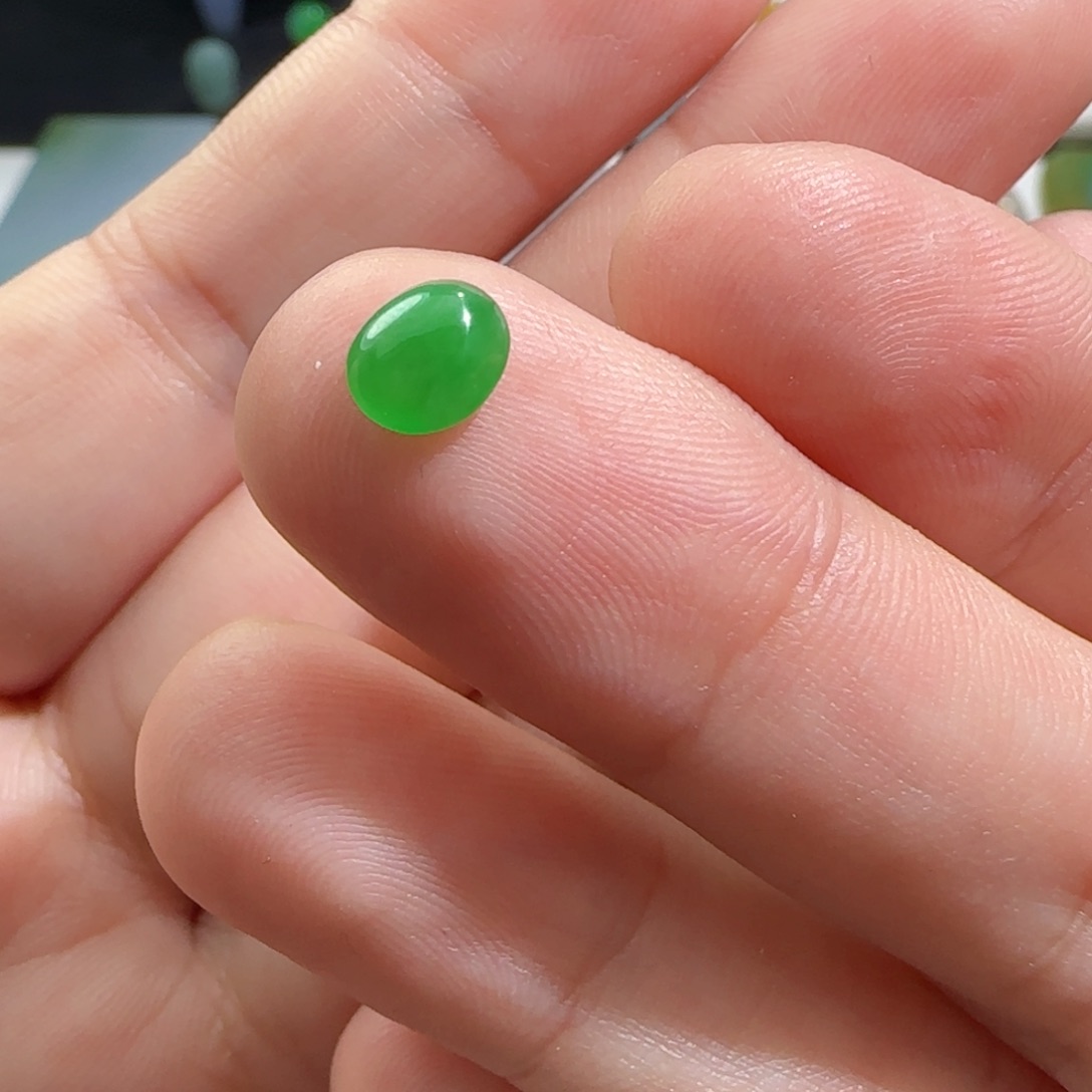 定制翡翠未镶嵌材料