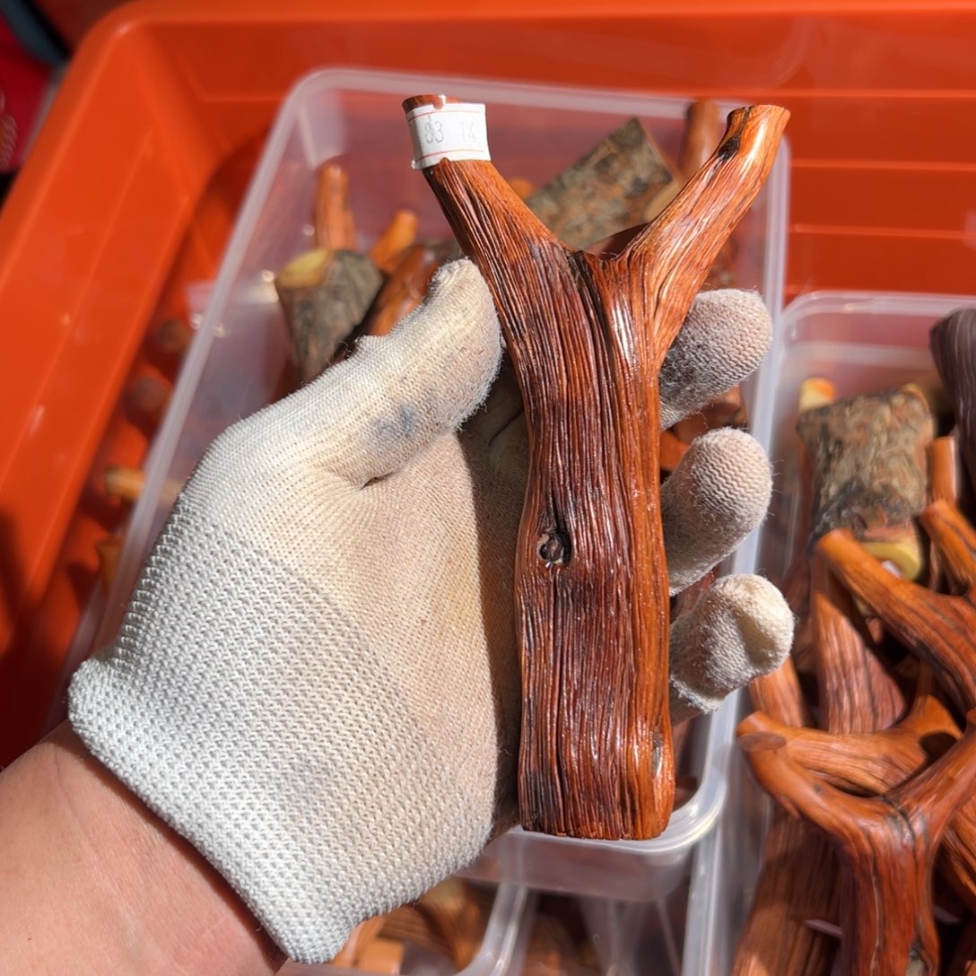 糊***涂火琉璃树杈木弓手工制作