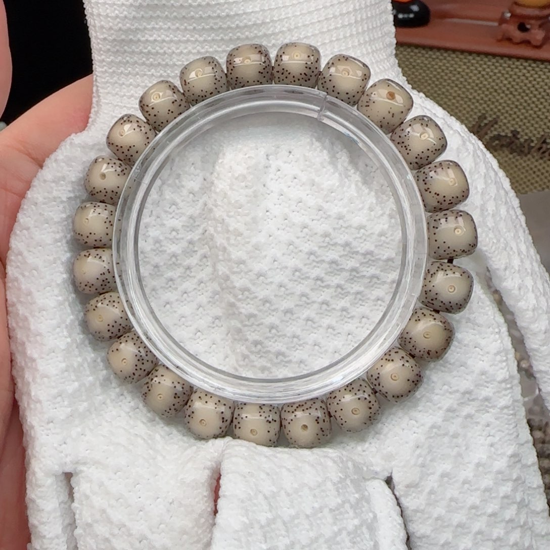 星月菩提手串灰皮果冻大眼睛10*9