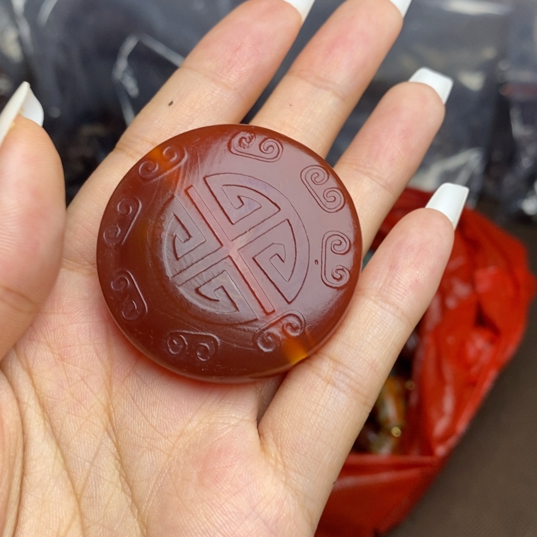 未镶嵌颈饰玛瑙/玉髓