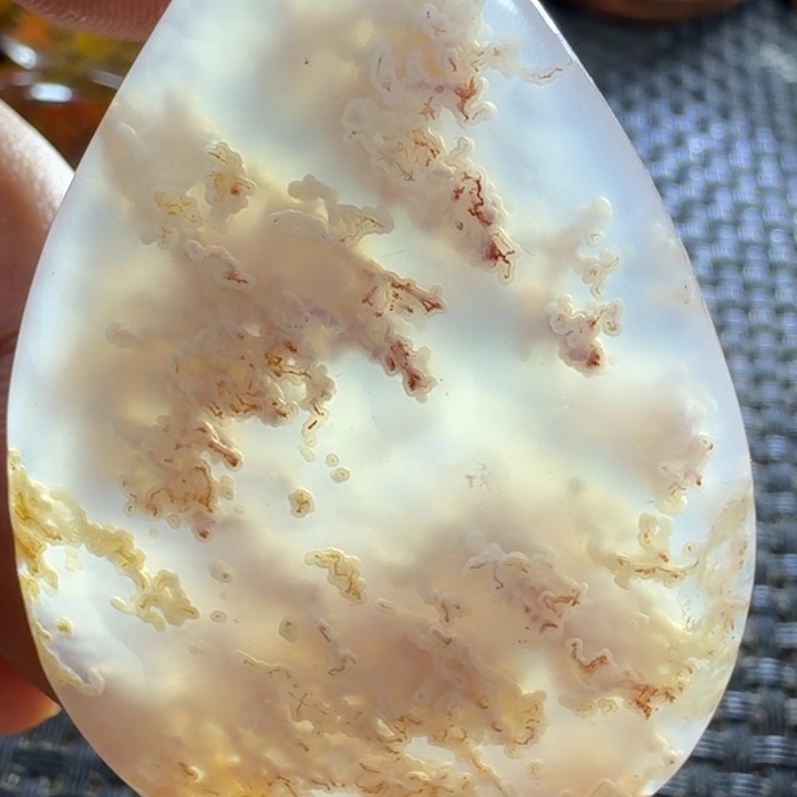 用***6玛瑙/玉髓未镶嵌颈饰