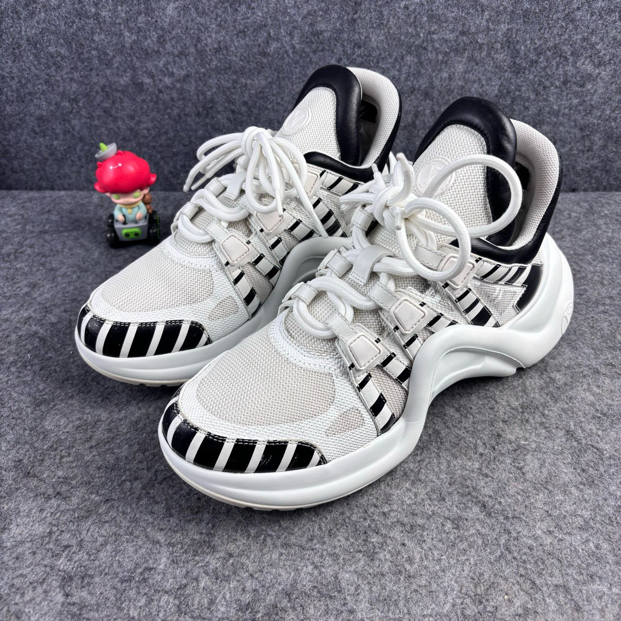 95新 LouisVuitton/路易威登 斑马条纹拱桥老爹鞋 37.5码 YLP1607