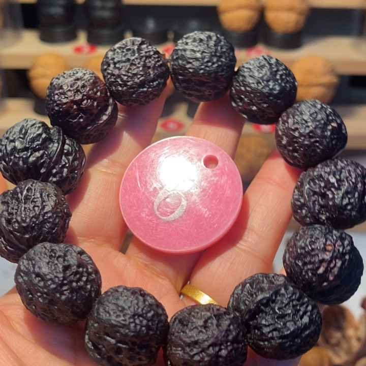 伟***8铁核桃蜂窝元宝地闷23尺寸