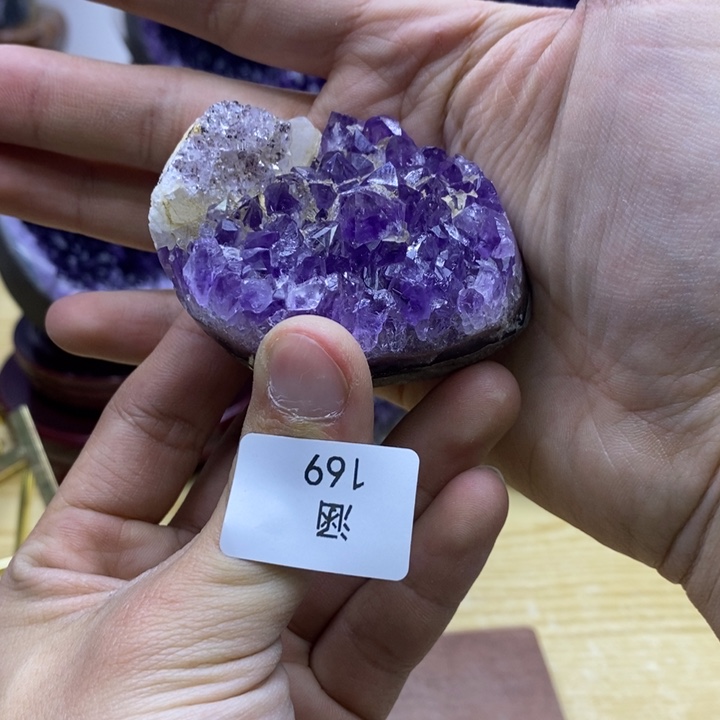 未镶嵌紫晶大型摆件（非配饰）