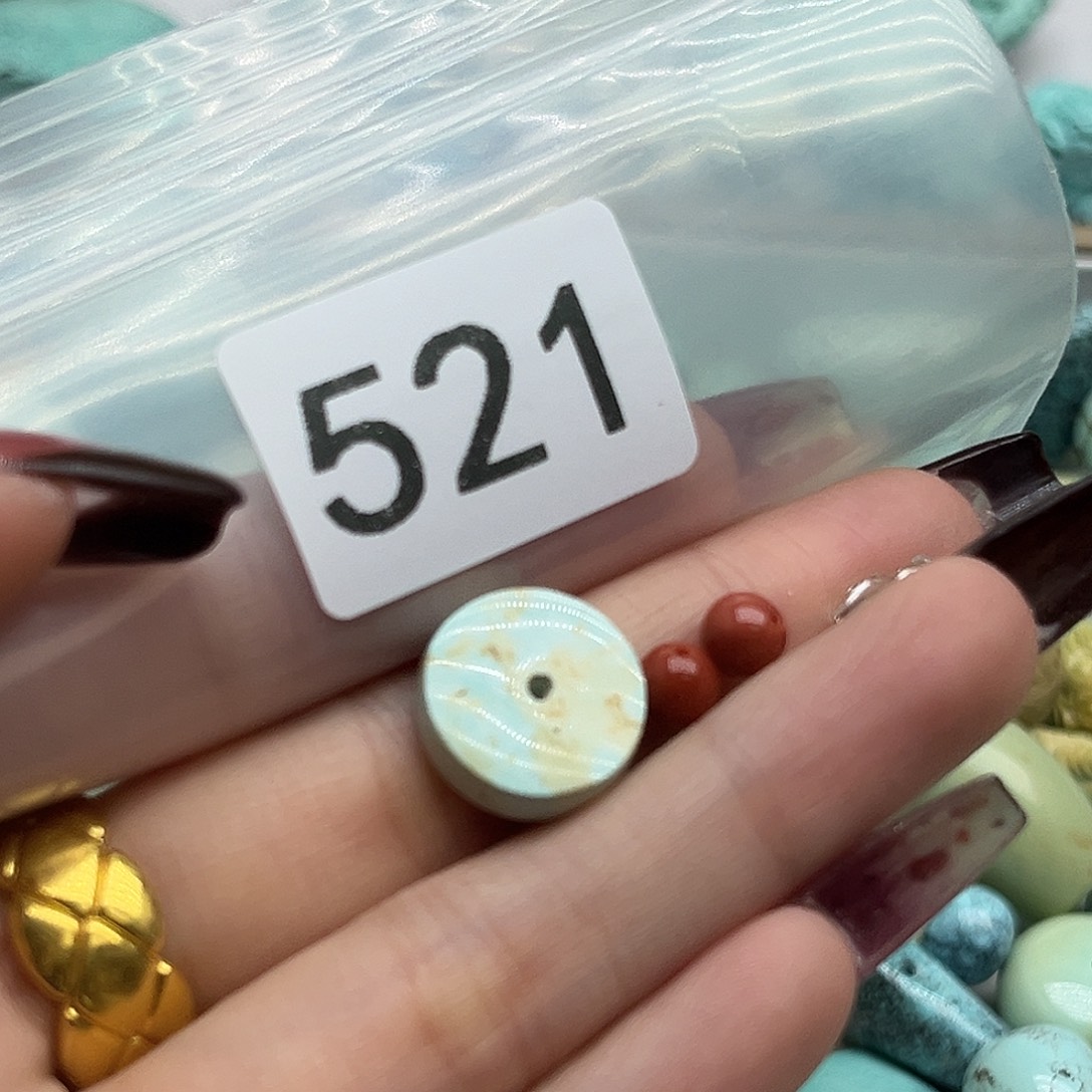 南红玛瑙未镶嵌珠宝奇石