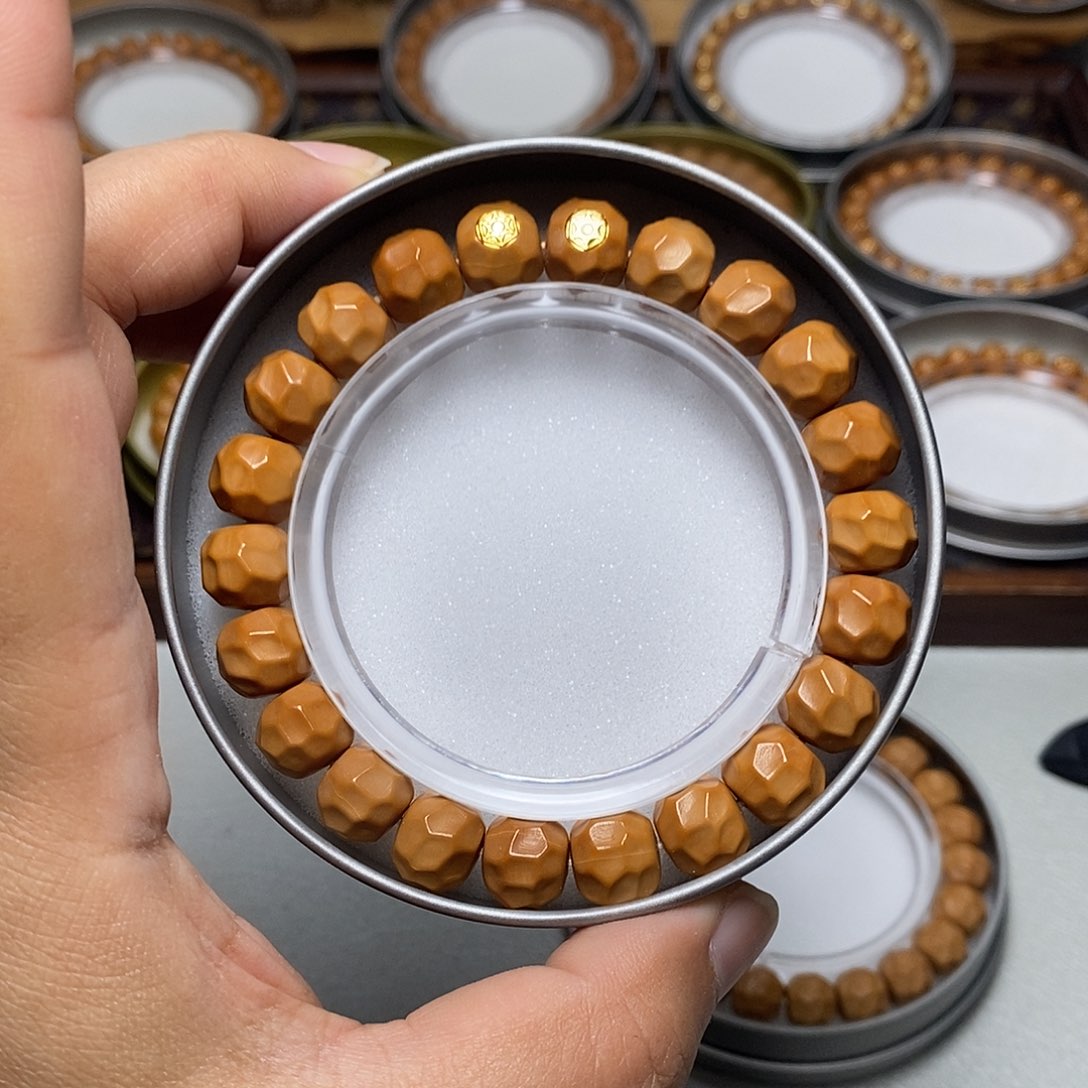 猴头核桃手串13号18k双标黑金无相11左右