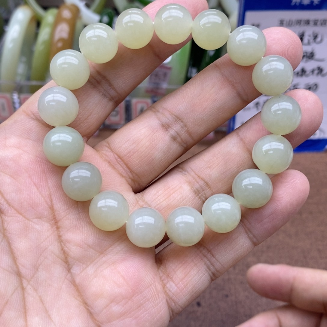 手串未镶嵌和田玉卡12