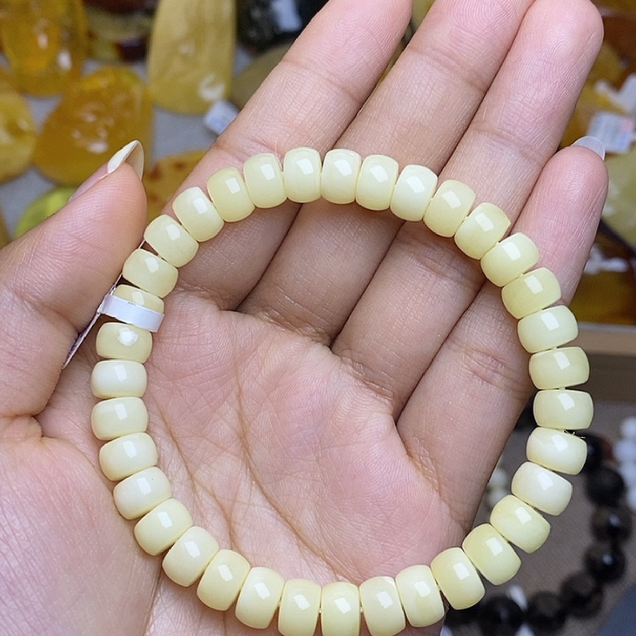 【闪购商品】未镶嵌琥珀珠宝奇石