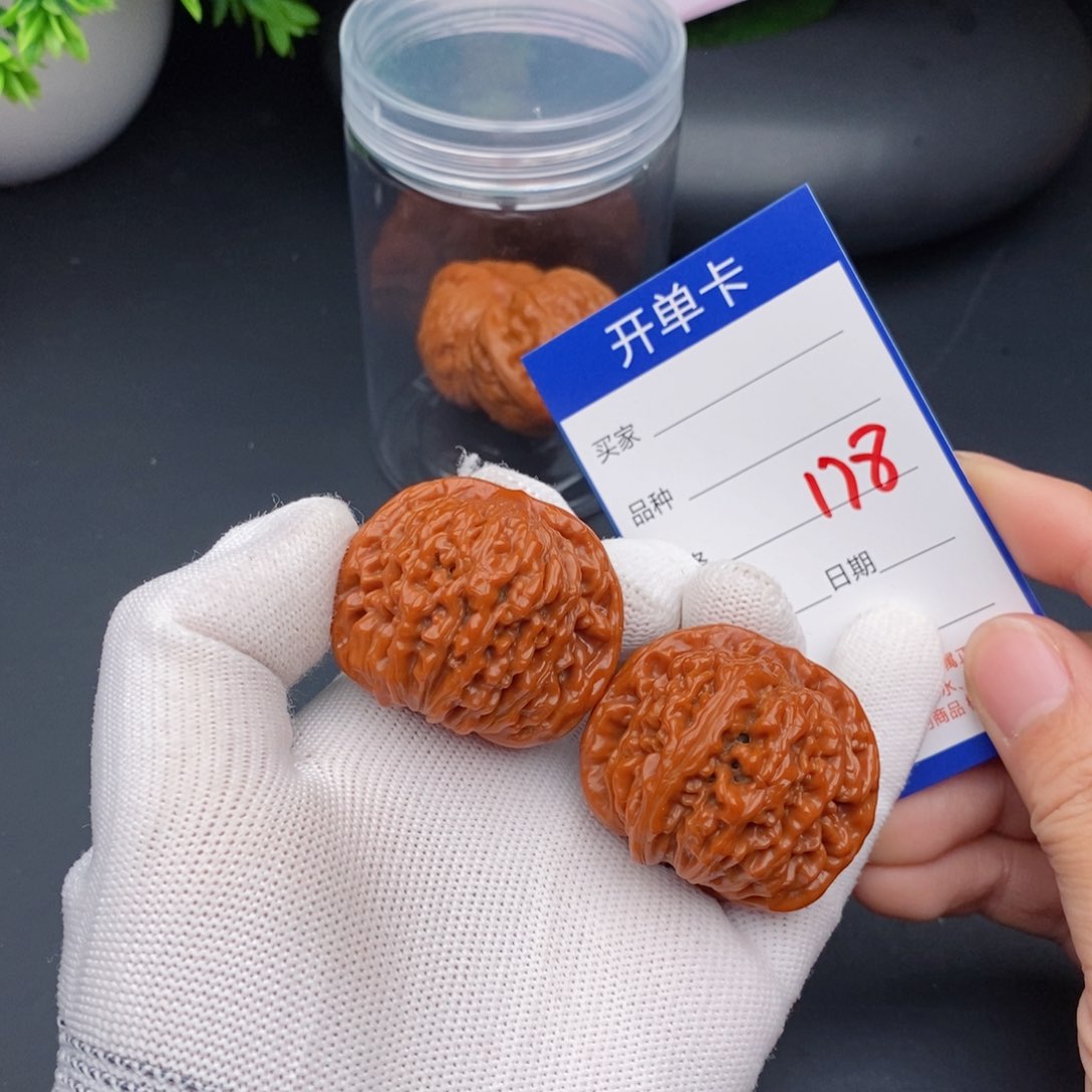 文玩核桃把件40楼子178