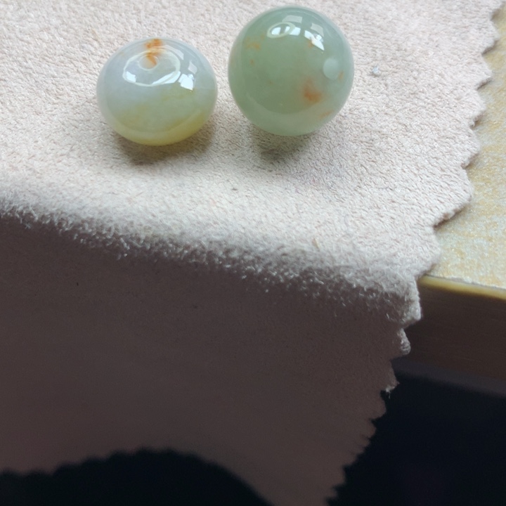 翡翠颈饰未镶嵌吊坠