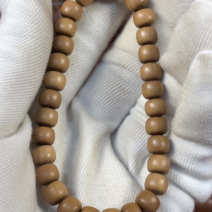 檀香木老山檀6*7手串