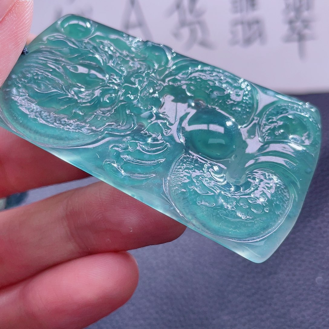 翡翠颈饰未镶嵌999999999