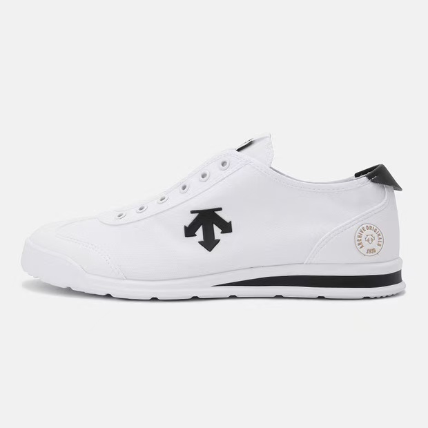 男女轻便舒适百搭低帮休闲帆布鞋