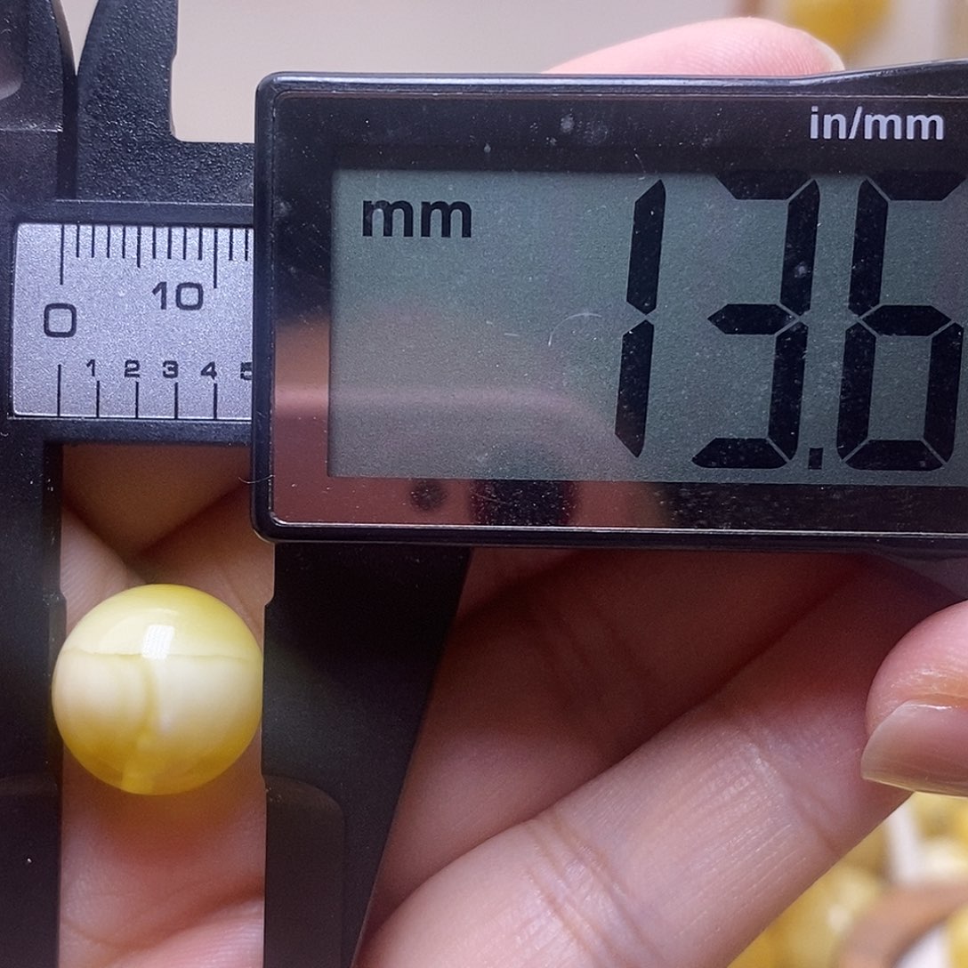 未镶嵌琥珀裸石蜜蜡圆珠