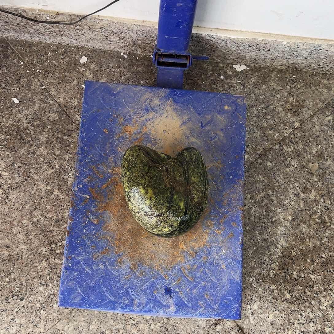 道***山茶空间天然原石藏玉定金